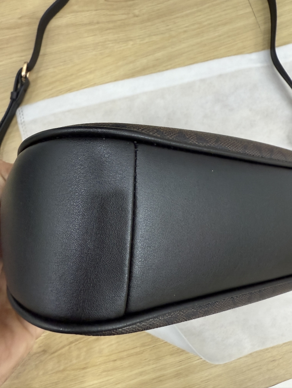 Coach Teri Shoulder Bag Black outlet - Picture 7 of 9